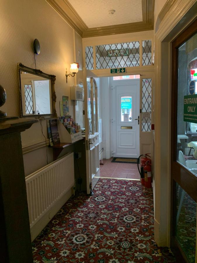 The Woodleigh Family Hotel بلاكبول المظهر الخارجي الصورة